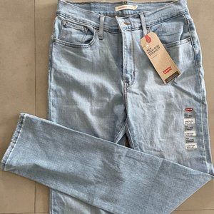 BRAND NEW LEVI'S 724